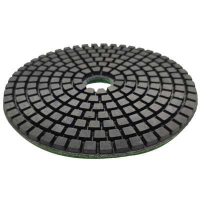 Resin und Diamantpulver 5 Zoll gehauene Randpolierpads für Steinrandschleifen