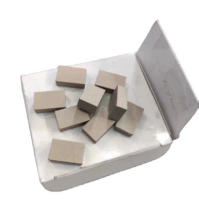 Eisenbindung 48-Zoll-Klingen Kalkstein-Segment für langlebige Marmor-Schnittbedürfnisse in Vietnam