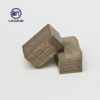 Gute Qualität Multiblade Diamantsegment 24x8.8/9.6x15mm für nasses Schneiden von Granit