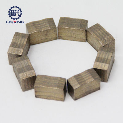 Gute Qualität Multiblade Diamantsegment 24x8.8/9.6x15mm für nasses Schneiden von Granit