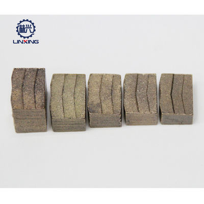 Gute Qualität Multiblade Diamantsegment 24x8.8/9.6x15mm für nasses Schneiden von Granit