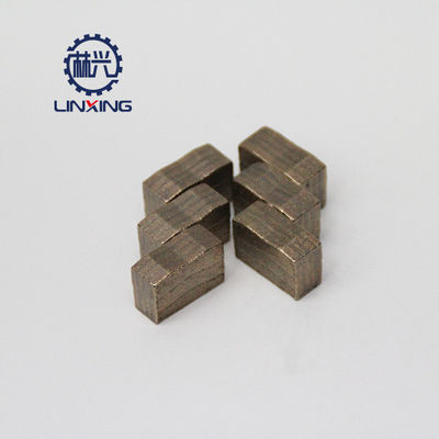 Gute Qualität Multiblade Diamantsegment 24x8.8/9.6x15mm für nasses Schneiden von Granit