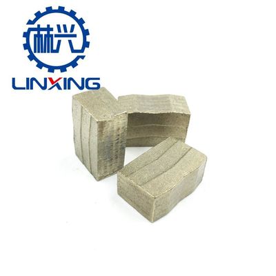 LINXING Diamantsegmente für das Granitschneiden 900 mm-4200 mm und Spitzensegmentform