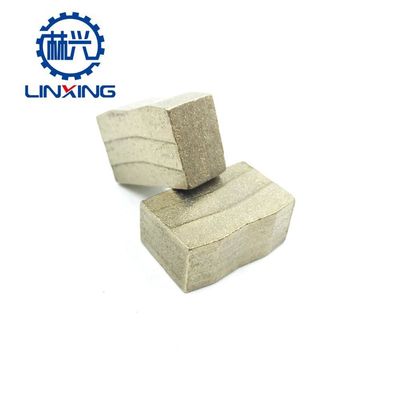 LINXING Diamantsegmente für das Granitschneiden 900 mm-4200 mm und Spitzensegmentform
