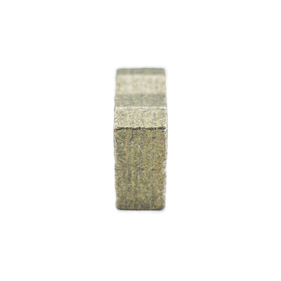 Hochgeschwindigkeits-Multi-Diamant-Segment für Werkzeuge zum Schneiden von weichem Granit 24*8,4/7,6*15mm 6,5mm