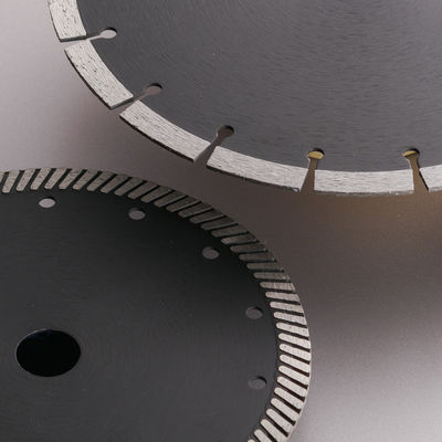 Diamond Turbo Saw Blade zum Schneiden von Asphalt, Keramik, Granit, Marmor, Stein und Porzellanfliesen