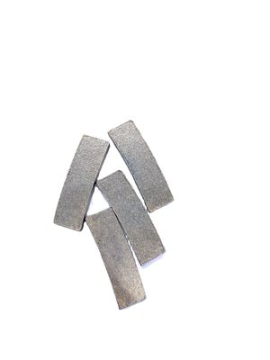 Schnell schneiden und lange Lebensdauer 40 mm Oman Wüste Gelber Marmor Linxing Diamant Segment