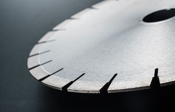 Diamantpulver 450 mm Arix Diamantsäge-Schlittschneidemaschine für Granitsteinschnittwerkzeuge