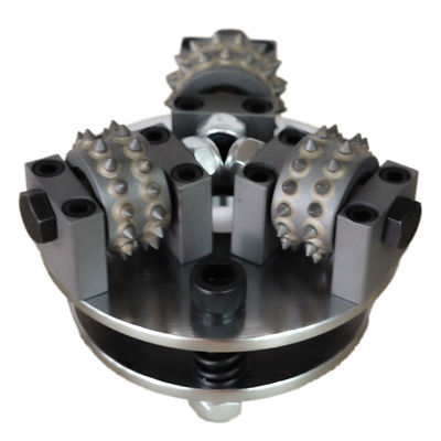 Vakuumbrazed Diamond Bush Hammer Wheel für langlebige Schleifscheibe und Granitstein