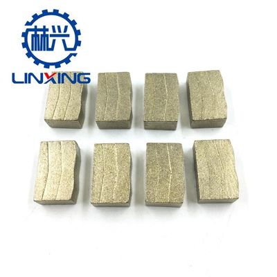 Sinterung 2000mm 24*9,8/10.6*15 Diamantbrazing Segment für Granitschneiden und Verstärkung Betonbohrmaschine