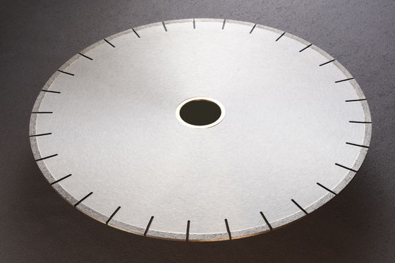 Hochgeschwindigkeits-Diamant-Schnittscheibe für CNC-Brückenmaschine D350mm Metallpulver