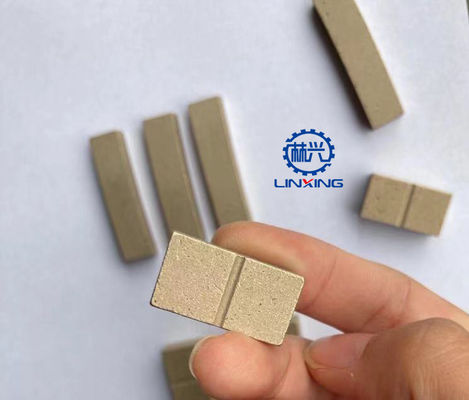 Individuelle Größe Marmor Segmente 1200mm 24*8*13 mm für das Schneiden von hartem Marmor in Pakistan