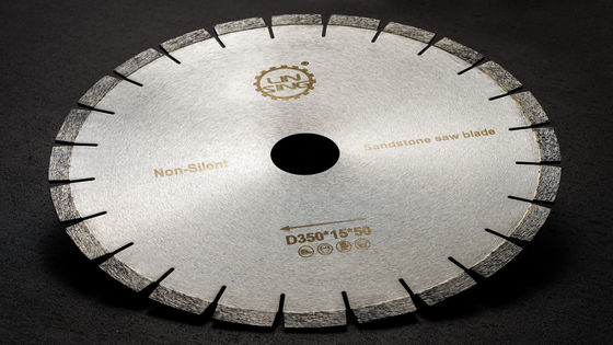 angepasste Unterstützung Diamant-Schneidwerkzeuge für 250MM-900MM Durchmesser Sandstein Säge Klinge