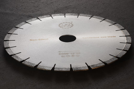 angepasste Unterstützung Diamant-Schneidwerkzeuge für 250MM-900MM Durchmesser Sandstein Säge Klinge