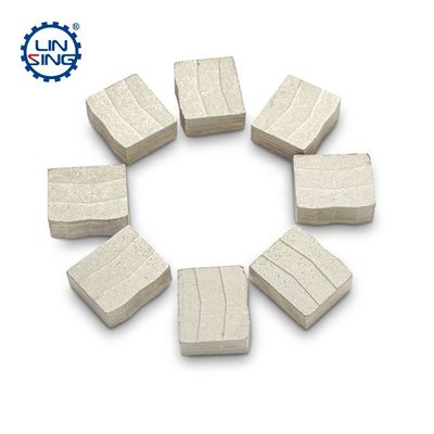 Schnelle Schneidgeschwindigkeit 1600 mm Klinge 20 mm Höhe Segment für Granit Diamant Schneidwerkzeug