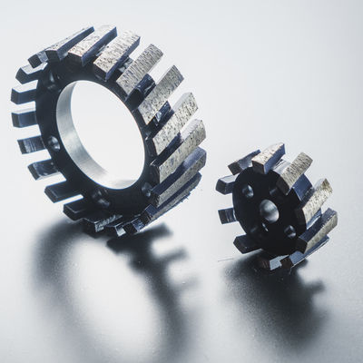 Diamantmetallpulver, angepasste Segmentierte Randschleifmaschine für CNC-Schleifmaschine