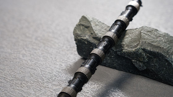 D11.5MM D12MM Diamantdrahtsäge für das Schneiden von Stahl-Beton-Mischungen im Steinbruch