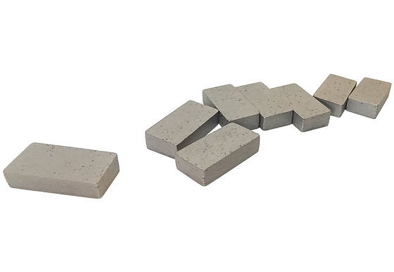 Direkt Lieferung von Diamantsegmenten der Klasse A für das Schneiden von Marmorblöcken an der Gangsaw-Maschine