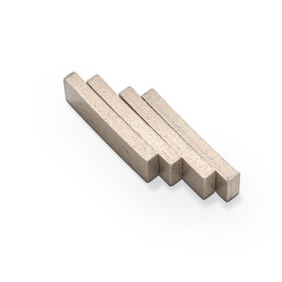 Diamantsegment für Teile von Tuffsägen, Granitplatten und Werkzeuge zum Schneiden kleiner Blöcke