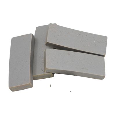 Heisspresstechnik Basalt 1200mm 2200mm Diamantsegment Indonesien Nasskühlpresse
