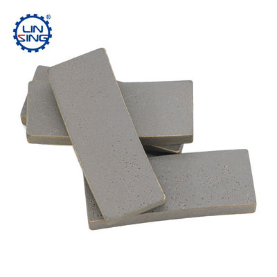 Heisspresstechnik Basalt 1200mm 2200mm Diamantsegment Indonesien Nasskühlpresse