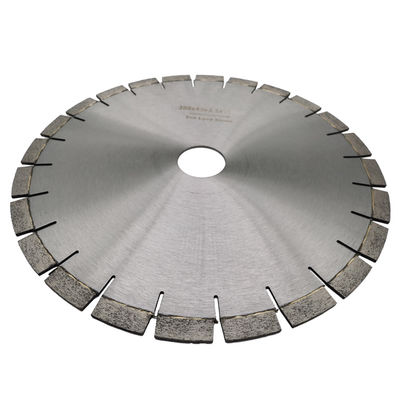 7/8IN Diamantgroße Warmgepresste Kreissägen für Lavastone-Schneiden auf dem Markt