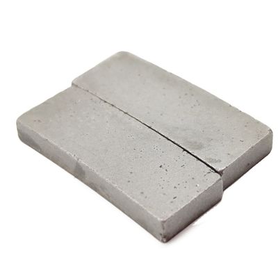 OEM-Unterstützung 350 mm Diamantsegment für Basaltstein-Diamant-Schneidwerkzeuge in Indonesien
