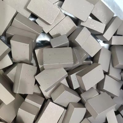 Eisenbindung 48-Zoll-Klingen Kalkstein-Segment für langlebige Marmor-Schnittbedürfnisse in Vietnam