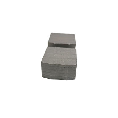 Heissdiamantsegment für weichen Granit mit schmaler Schnittlücke und Verringerung von Steinabfällen