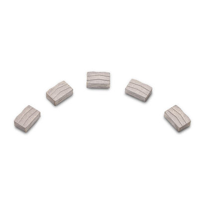 Schnellschneidende 6,5 mm Diamantsegment Multi Cutter Blade für Granit mit stabiler Leistung