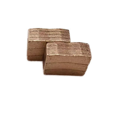 Gute Schärfe und lange Lebensdauer 24*7.2/8.0*15mm Diamantsegmente für Granit M-Typ