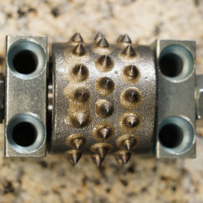 140 170 mm Trapez Frankfurt Diamant Busch Hammer Plattenwalze für automatische Schleifmaschine