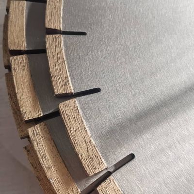 10in 350mm Säge Klinge für langlebige und Beton Asphalt Schneidkante Höhe 0,472in 12mm