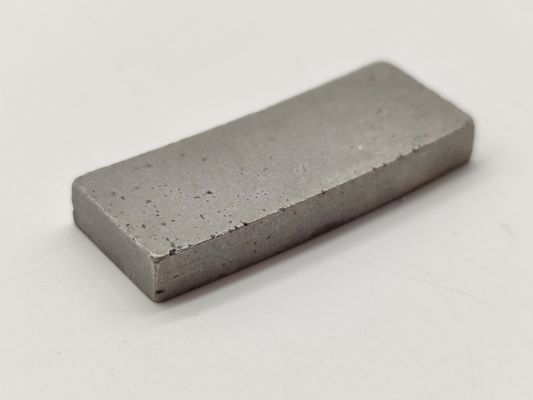 Mehrschicht-Diamantsegment für das Basaltschneiden in Indonesien 450 mm 1200 mm 1600 mm