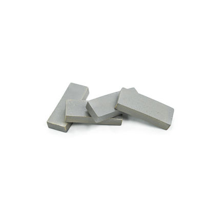 40*7*15MM Diamantsegment für die Schweißmaschine für Diamantsägen mit Hochfrequenz-Lötung