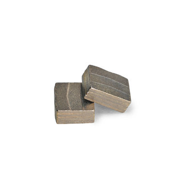 24*8.0/8.8*20.5MM Diamantsegment kundenspezifische OBM-Unterstützung für das Schneiden von hartem Sandstein