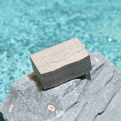 Diamantsegment Metallpulver-Kaltdruckmaschine für D2000 2500mm Nassschneiden in Indonesien
